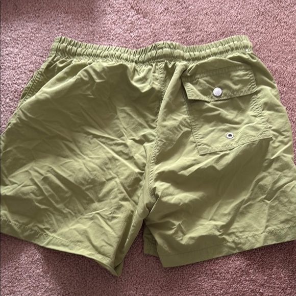 Lightweight Green Swim Trunks with Elastic Waistband - Picture 3 of 3